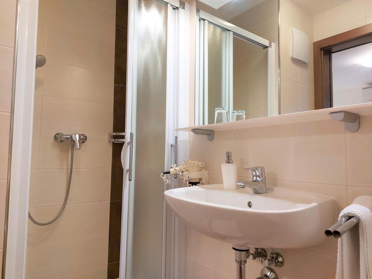Gaestehaus Ferk - Fruehstueckspension, Bed & Breakfast Bad Radkersburg Buitenkant foto
