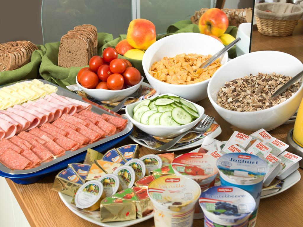Gaestehaus Ferk - Fruehstueckspension, Bed & Breakfast Bad Radkersburg Buitenkant foto