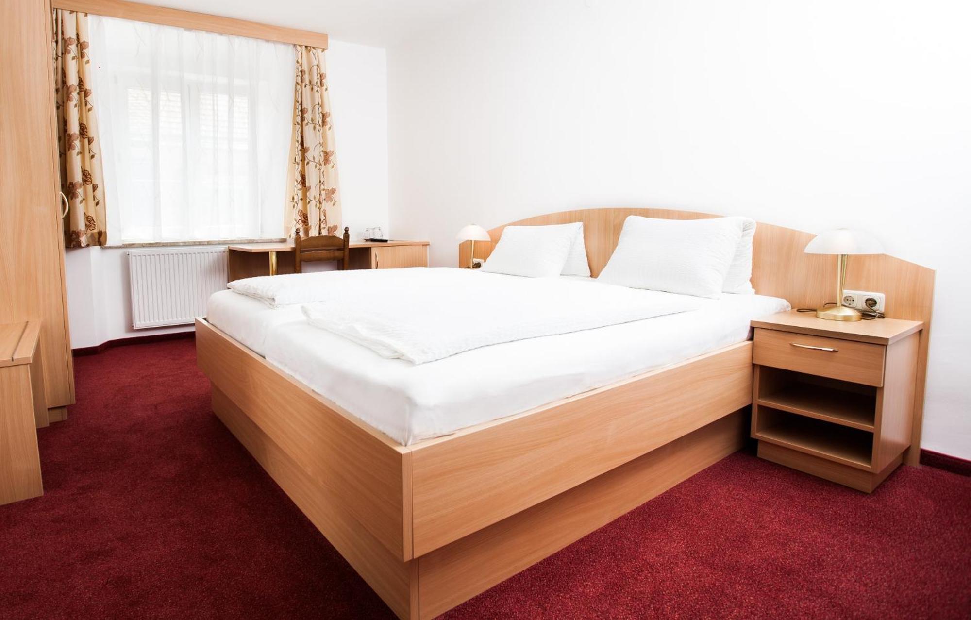 Gaestehaus Ferk - Fruehstueckspension, Bed & Breakfast Bad Radkersburg Buitenkant foto